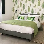 Casa Oliveira Esmeraldo - * São Vicente