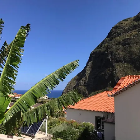 Holiday home Casa Oliveira Esmeraldo -