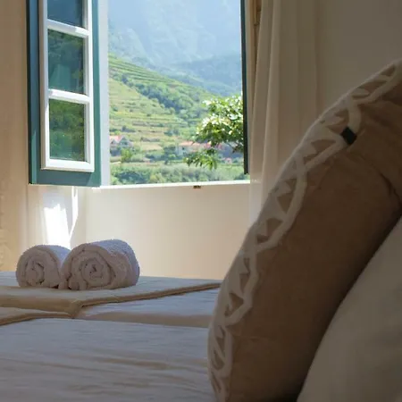 Vakantiehuis Casa Oliveira Esmeraldo - *