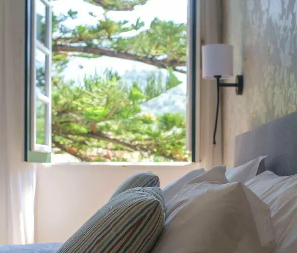 Casa Oliveira Esmeraldo -