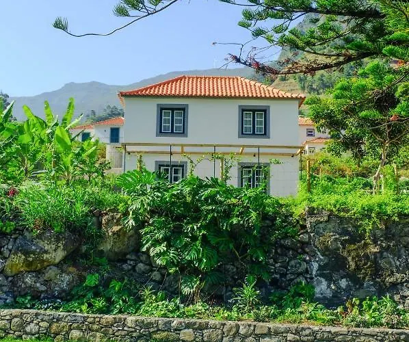 Casa Oliveira Esmeraldo - Sao Vicente (Madeira)