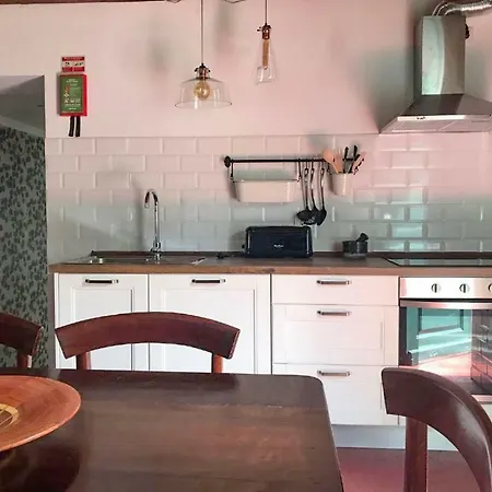 Casa Oliveira Esmeraldo - Feriehus