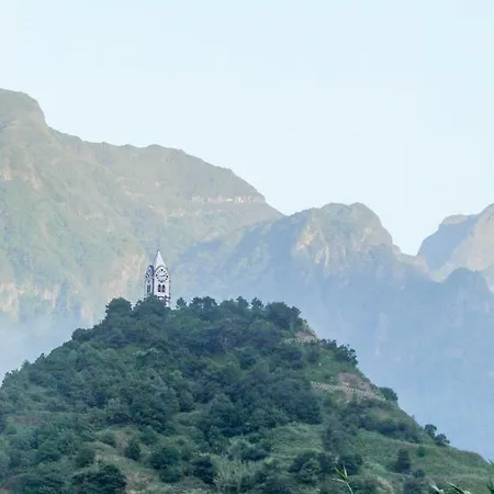 Casa Oliveira Esmeraldo - * Sao Vicente (Madeira)