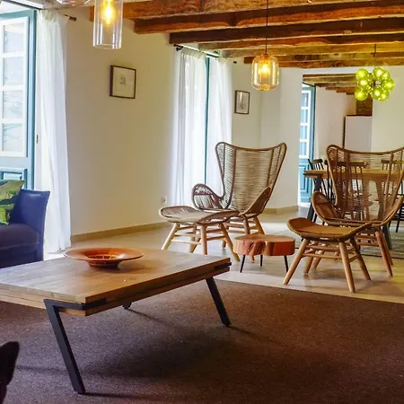 Casa Oliveira Esmeraldo -