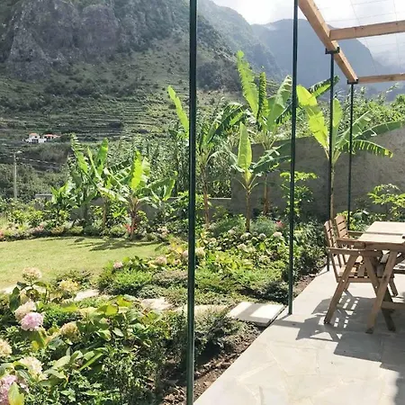 Casa Oliveira Esmeraldo - Sao Vicente (Madeira)