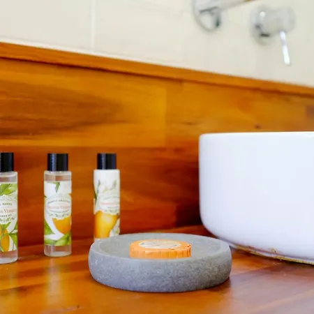 Casa Oliveira Esmeraldo - *