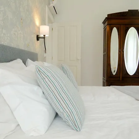 Casa Oliveira Esmeraldo - Дом отдыха *