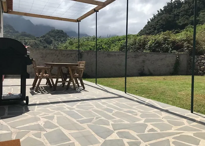 Casa Oliveira Esmeraldo - *